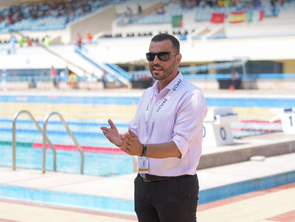  أمجد صبور مدير بطولة العالم للسباحة بالزعانف 