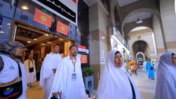 الداخلية : متابعة تفويج حجاج القرعة من المدينة إلى مكة لاستكمال مناسك الحج .. صور 