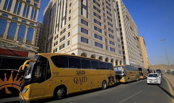 الداخلية : متابعة تفويج حجاج القرعة من المدينة إلى مكة لاستكمال مناسك الحج .. صور 