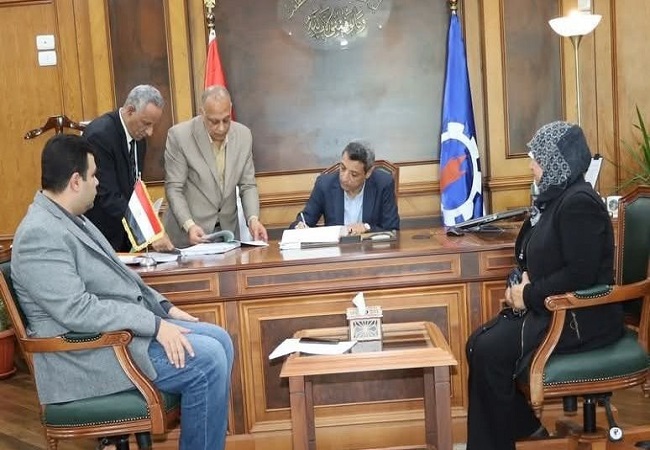 محافظ السويس يعتمد نتيجة الاعدادية اليوم