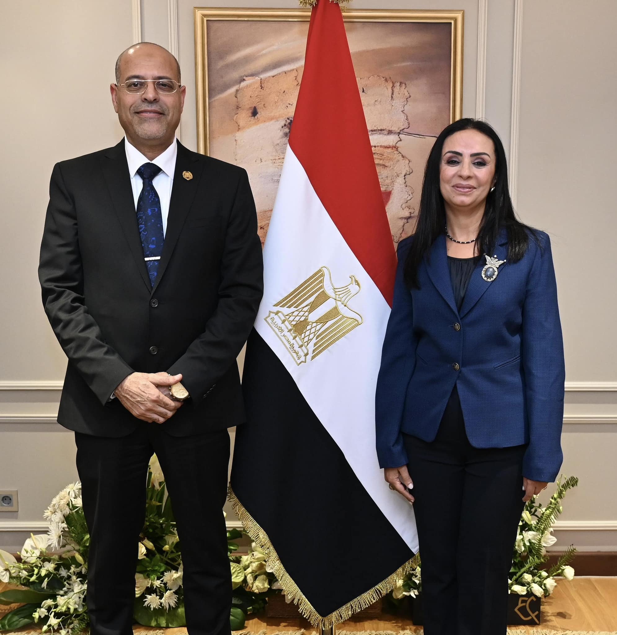 وزيرة التضامن الاجتماعي ووزير العمل