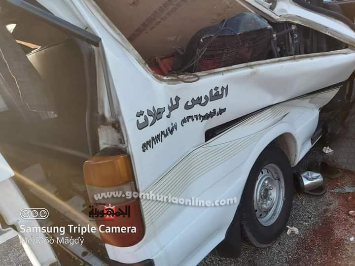 بالأسماء والصور .مصرع وإصابة 14 شخصا أثر انقلاب ميكروباص بمحور 30 يونيو في الإسماعيلية