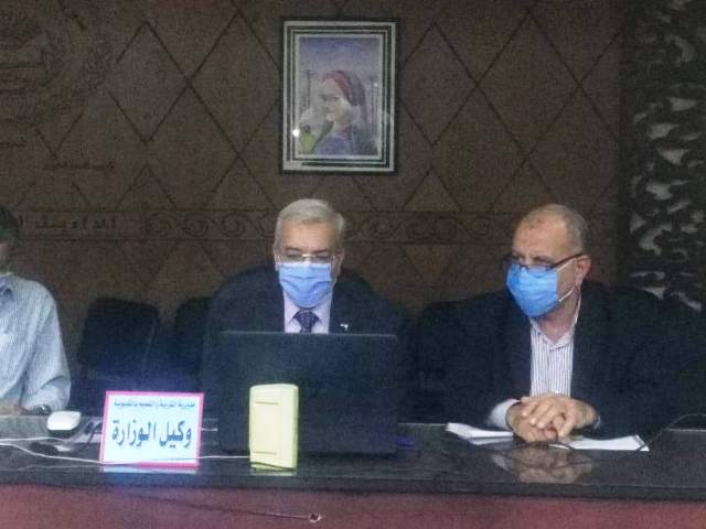 لغة الجسد والقراءة فى محاضر بمديرية تعليم  القاهرة للطلبه المشاركين بمسابقة الجمهورية.. بالصور