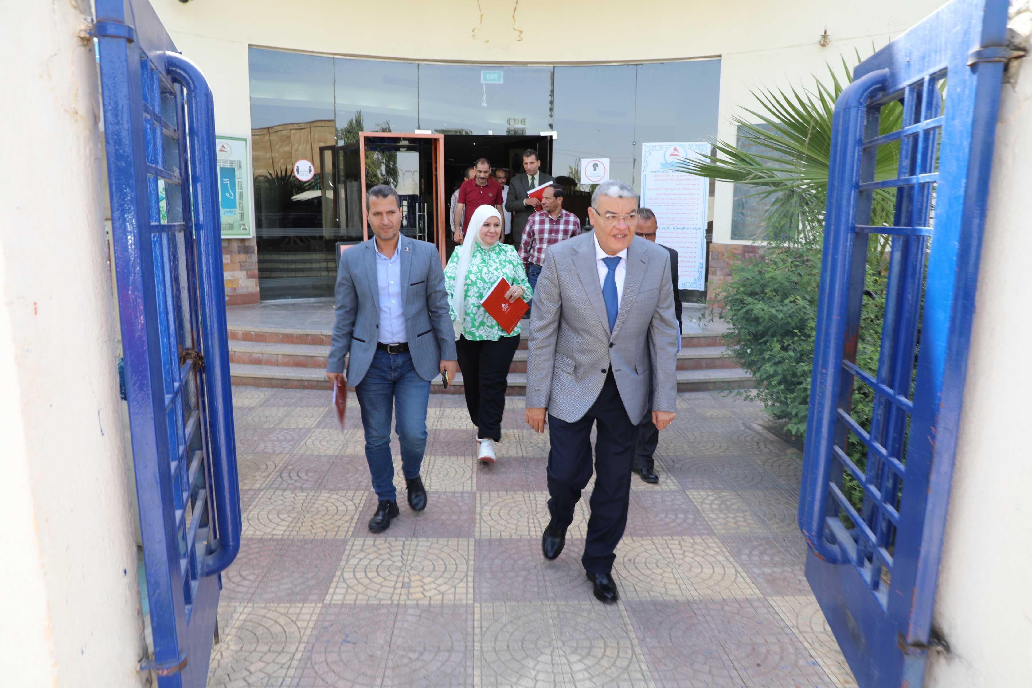 محافظ المنيا يشهد اجتماع مجلس أمناء مكتبة مصر العامة