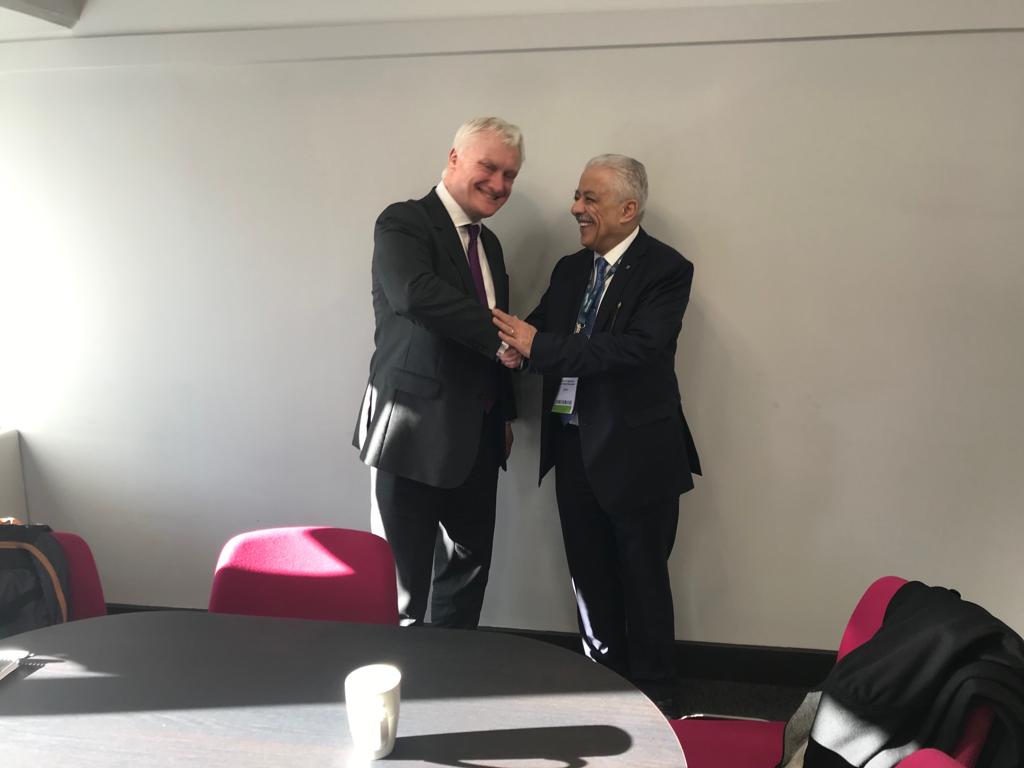 ترحيب بريطاني رسمي بإصلاح التعليم في مصر .. صور