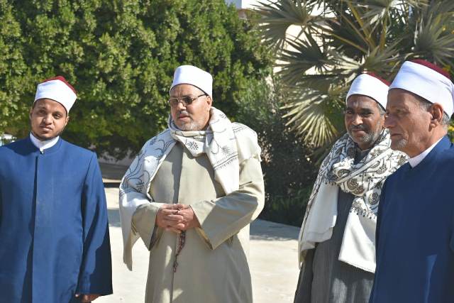 قافلة الأزهر الشريف  للدعوة  تزور شركة مياه الأقصر