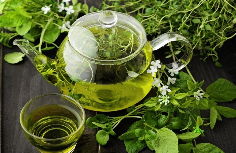 فوائد الشاى الاخضر بالنعناع