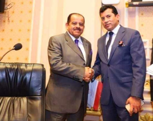 الدكتور أشرف صبحى وزير الشباب والرياضه