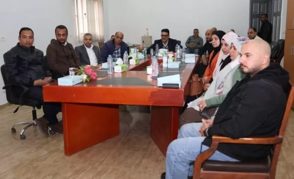 رئيس مياه القليوبية يناقش تطوير الخدمات وتحسين التحصيل 