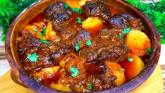 طاجن البطاطس باللحمة 