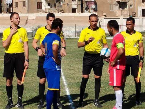 لقطة من مباراة الالومنيوم والفيوم
