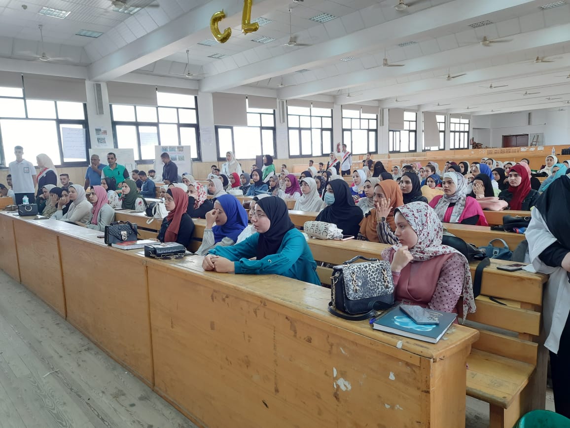 التغيرات المناخية وأثرها على البيئة .. ندوة بكلية الحقوق جامعة السادات