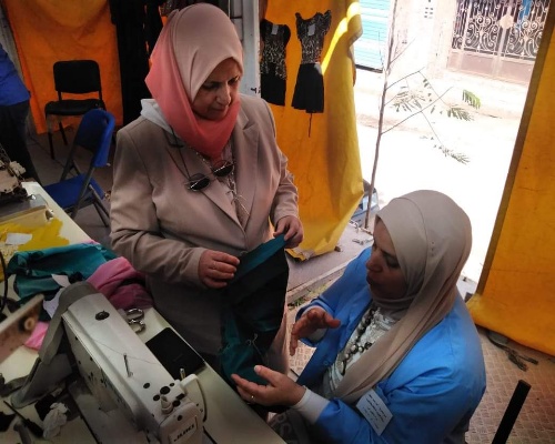 القوى العاملة: إنتهاء التدريب على مهنة التفصيل والخياطة بالقليوبية 
