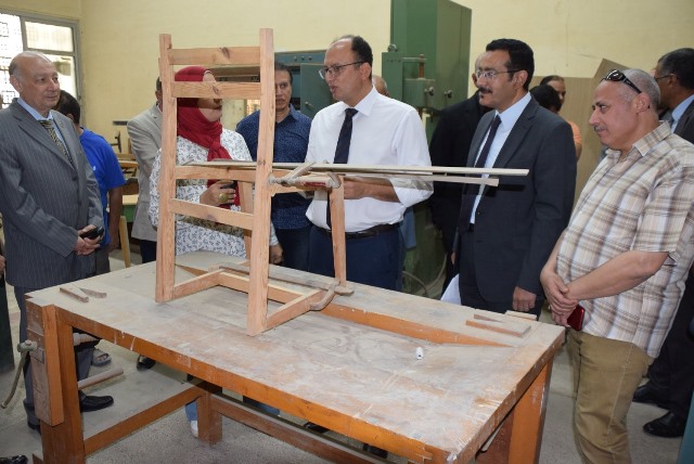 رئيس جامعة حلوان يعلن نبأ مهم عن مبانى الحرم الجامعى.. بالصور