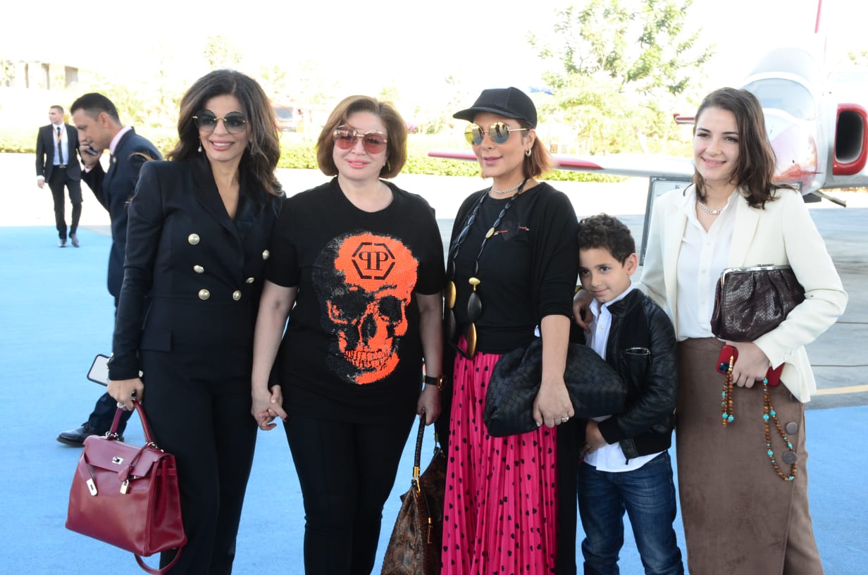 اصالة ويسرا وليلى والهام تدعمن مبادرة زينب بشير  