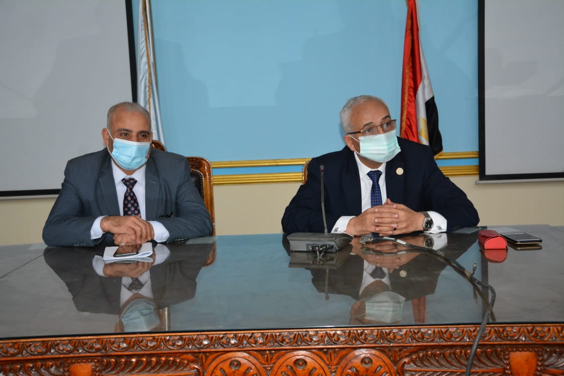 جانب من اللقاء