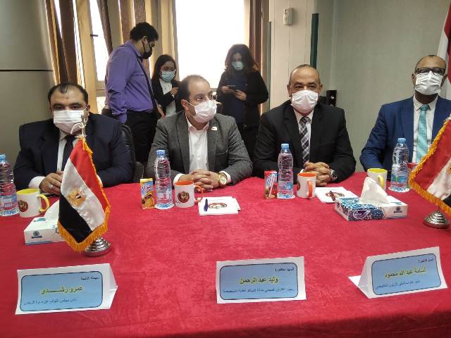 حزب مستقبل وطن يعقد مؤتمر للتوعية بإخطار الأمراض فى مستشفى الزيتون.. بالصور