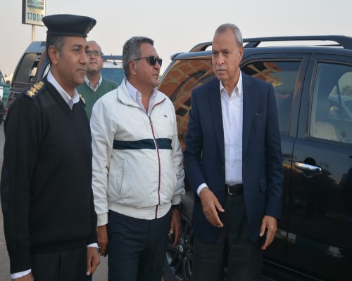 محافظ القليوبية يشهد إزالات فورية لطوابق مُخالفة بمدينة بنها 