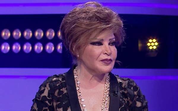 الفنانة الكبيرة صفية العمري