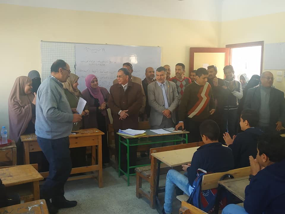 مسابقة للتحدث باللغة العربية بالسويس 