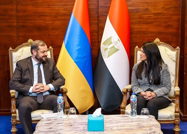 المشاط تبحث مع وزير الاقتصاد الأرميني مستقبل الشراكة الاقتصادية 