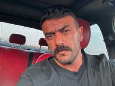 الفنان أحمد العوضي