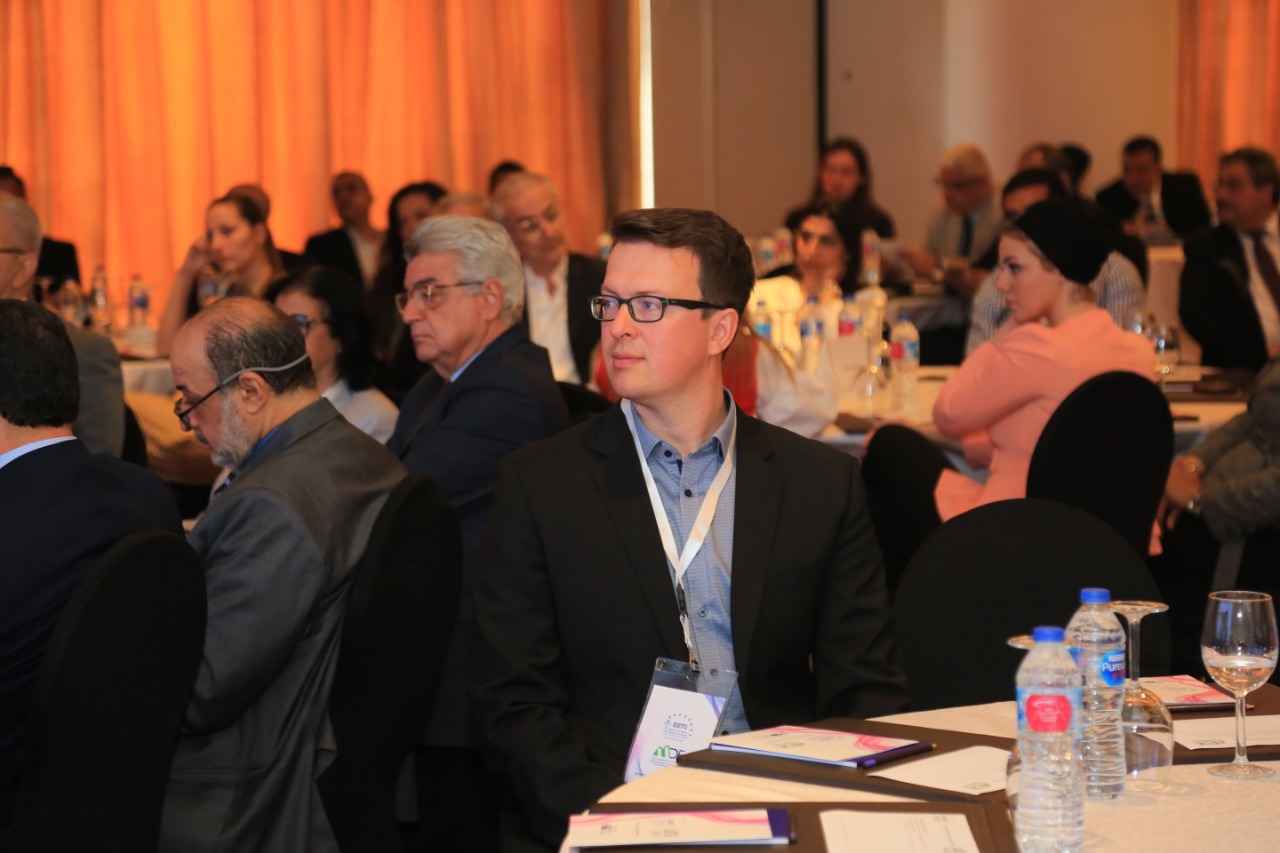 مخاطر التكنولوجيا وربط الطلاب بسوق العمل بمنتدى الابتكار فى التعليم