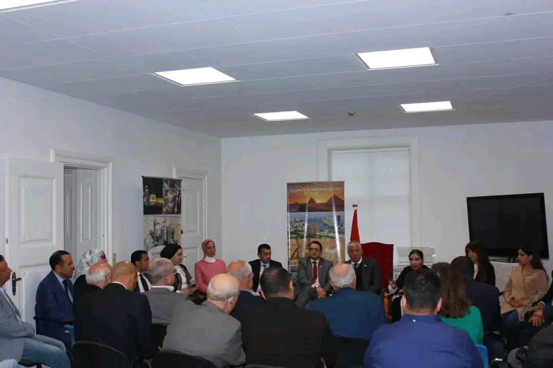 بالصور.. وفد «خارجية النواب» يلتقي أعضاء الجالية المصرية في كوبنهاجن ويزور مقر الكنيسة القبطية الأورثوذكسية 