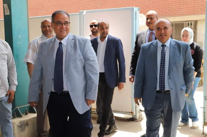 لجان خاصة للمتأخرين و صناديق مغلقة للهواتف المحمولة لمنع الغش 