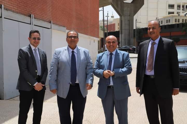 لجان خاصة للمتأخرين و صناديق مغلقة للهواتف المحمولة لمنع الغش 