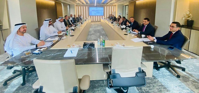 وزير الاستثمار ومجموعة أبوظبي للطيران 