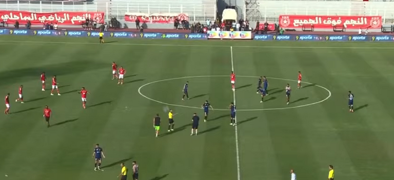 وسط شغب الجماهير .. الترجى والنجم الساحلى يتعادلان بالدورى التونسى