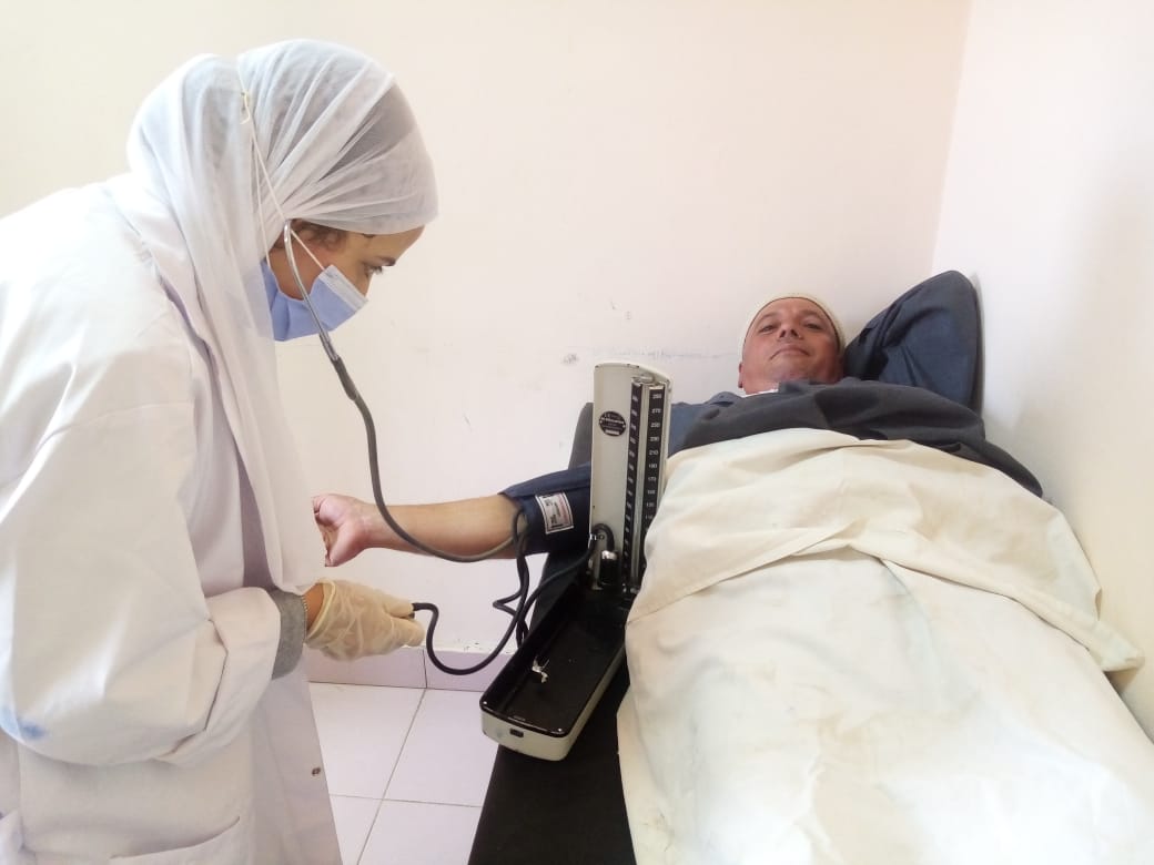الكشف على 1545 مريضاً بقرية موسى العربي ببلقاس 