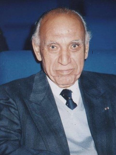 المخرج صلاح أبو سيف 