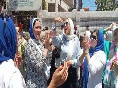 طلاب الثانوية العامة 