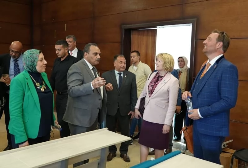 جامعة بنها الأهلية