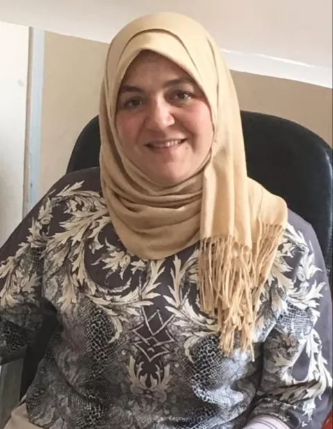 د. سناء مدللة، المستشار التربوي والمتخصصة في مرحلة المراهقة