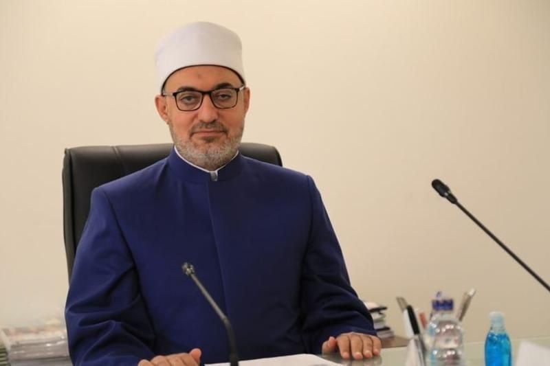 الدكتور نظير محمد عياد مفتي الجمهورية