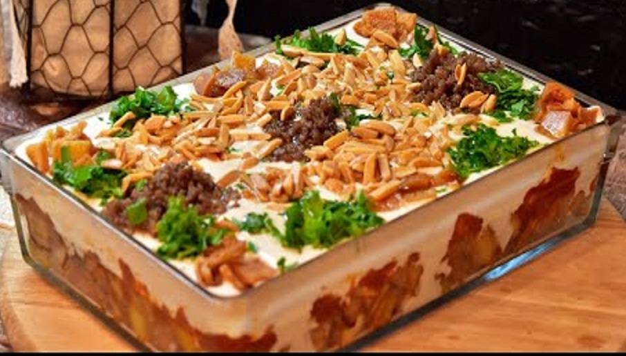 فتة الباذنجان الشهية 