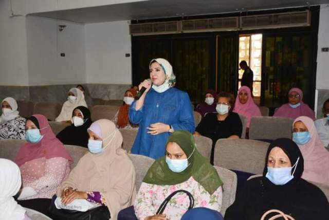 محافظة سوهاج تنظم ندوة 