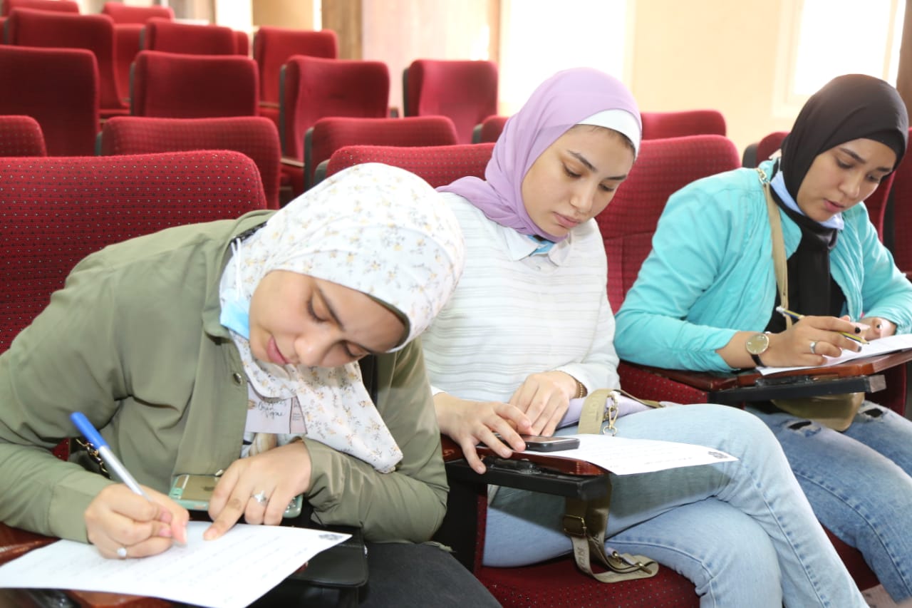 قومي المرأة يعقد ندوة عن مخاطر الحروق وتقبل المصابين في المجتمع
