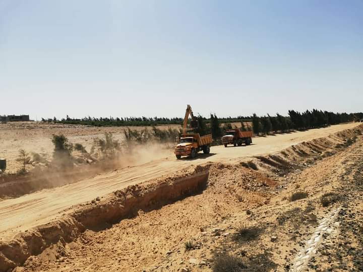 وزير النقل يتفقد مشروع القطار الكهربائي السريع السخنة /مطروح في المسافة من محطة برج العرب  وحتي مدينة العلمين 
