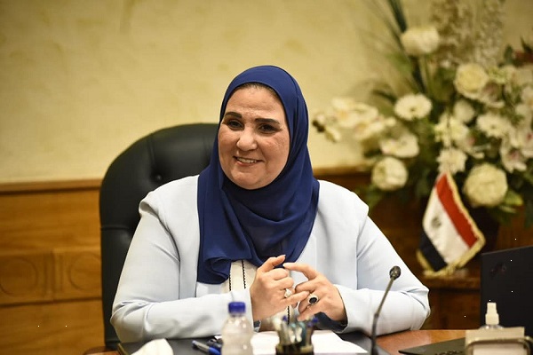 نيفين القباج  وزيرة التضامن الاجتماعى  مجلس الوزراء