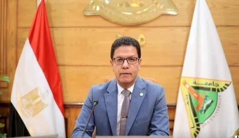 الدكتور ناصر الجيزاوي رئيس جامعة بنها
