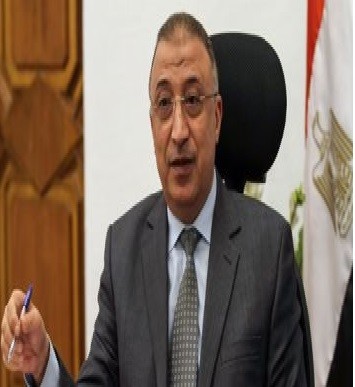 القبض على الدكتورعبيد اخطرسمسارهجرة غيرشرعية بمصر