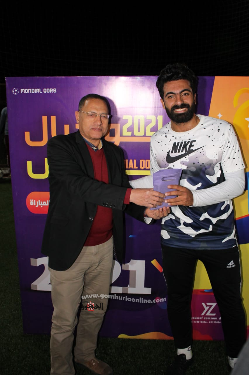 المباريات تحت رقابة الـ var وحراسات للتأمين والكمامة شرط الدخول