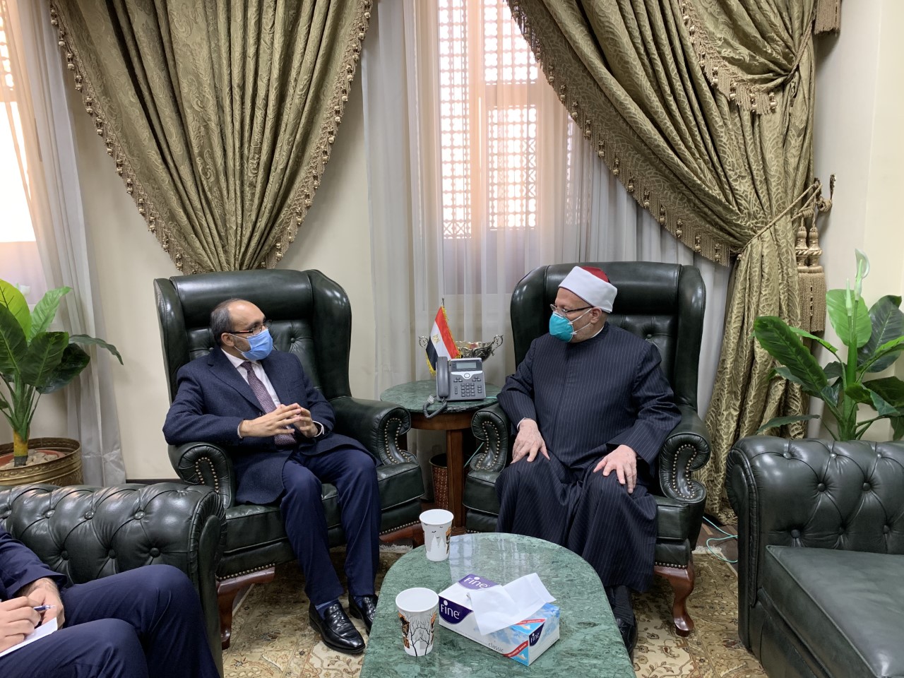 المفتي وسفير افغانستان