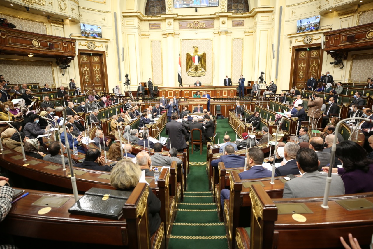 البرلمان يوافق على مجموع مواد مشروع قانون إنشاء صندوق دعم السياحة والآثار
