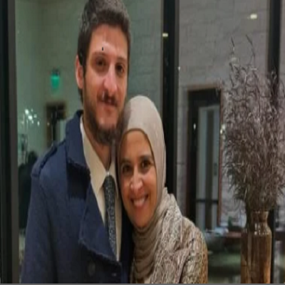 حنان ترك ونجلها يوسف 