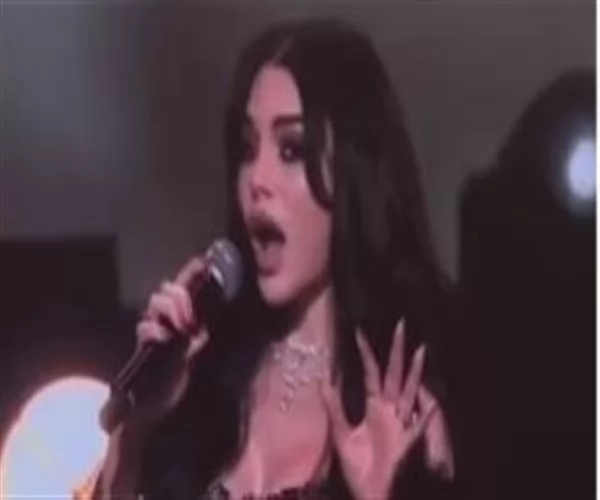 وصلة رقص لـ هيفاء وهبي فى موسم الرياض بحفل ضخم 